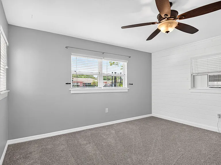 1521 San Roy Dr — Photo 22