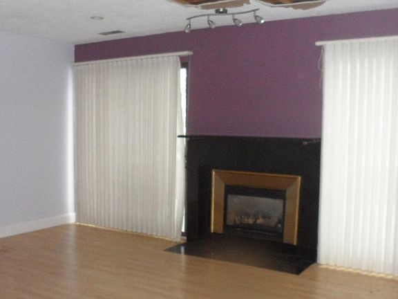 3rd image of 111 Coburn Woods #119