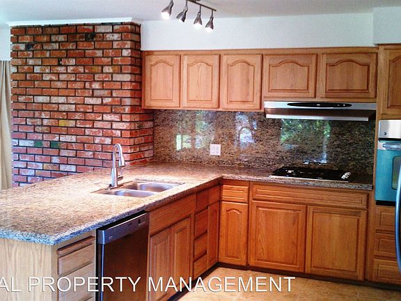 4th image of 5549 Milligan Dr