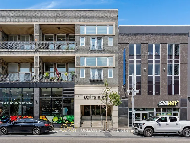 276 King St W #209 — Photo 33