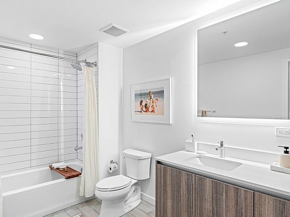 5th image of 3111 Midtown Blvd #111