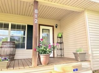 812 Tioga Rd, Ball, LA 71405