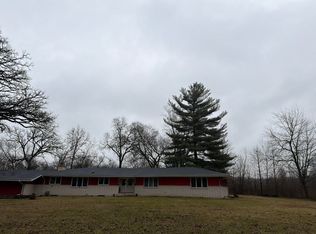 12 N Berner Dr #201, Elgin, IL 60120