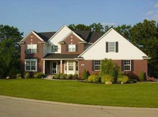 811 Adam Ct, Highland, MI