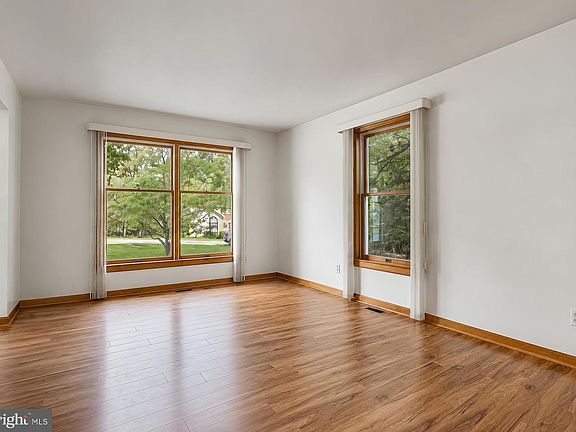 5th image of 2455 Jurallo Ct