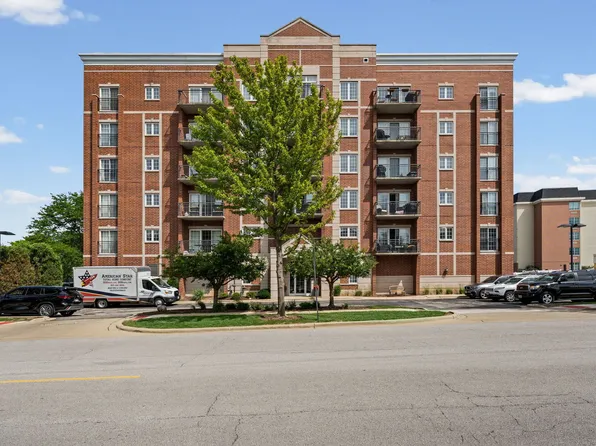 405 Creekside Dr Unit 404, Palatine, IL 60074