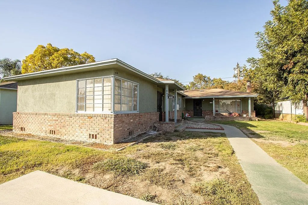 803 Helen Ave photo 1