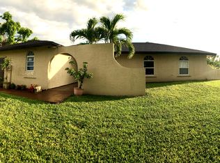 14620 Griffin Rd, Southwest Ranches, FL 33330