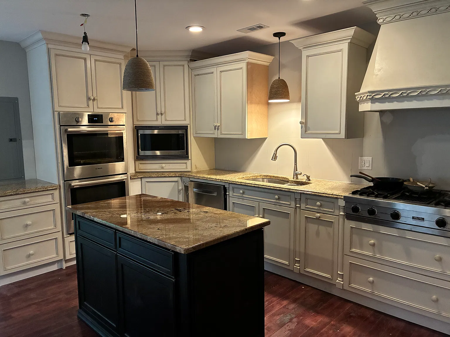 N 74th Ave, Elmwood Park — Photo 2
