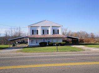 3555-3557 Columbus Rd NE, Canton, OH 44705