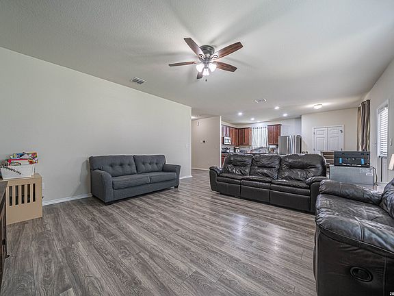 5th image of 11906 Longfellow Ranch