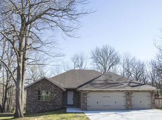 1311 W Vancouver Dr, Springfield, MO 65803