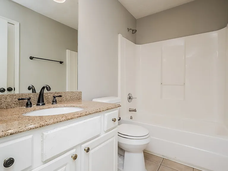 685 Chaseridge Dr — Photo 16