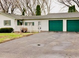 27981 Larson St, Rock Falls, IL 61071