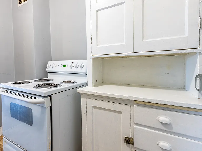1207 Kelton Ave #4 — Photo 17