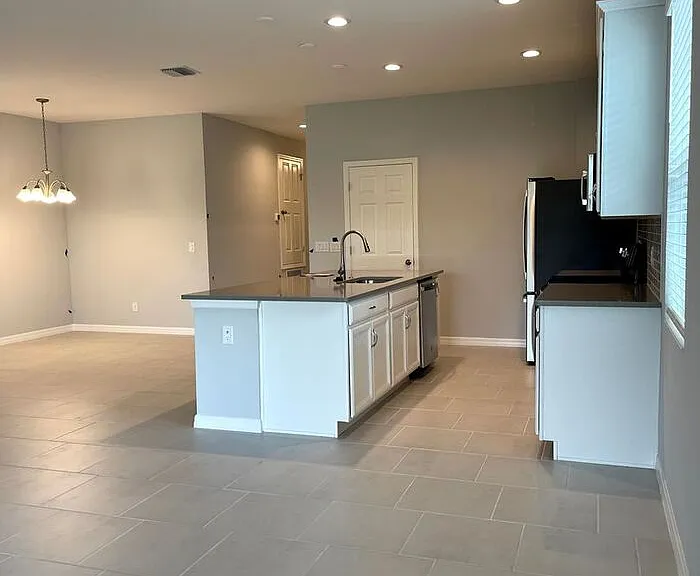 1415 Grassland Ave — Photo 12