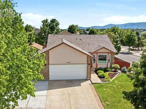 5523 Many Springs Dr, Colorado Springs, CO 80923