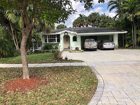 5th image of 1171 Plover Ave