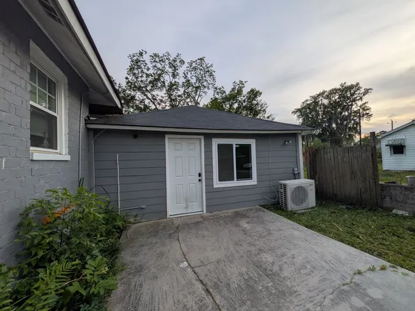 1325 E 40th St Unit B, Savannah, GA 31404