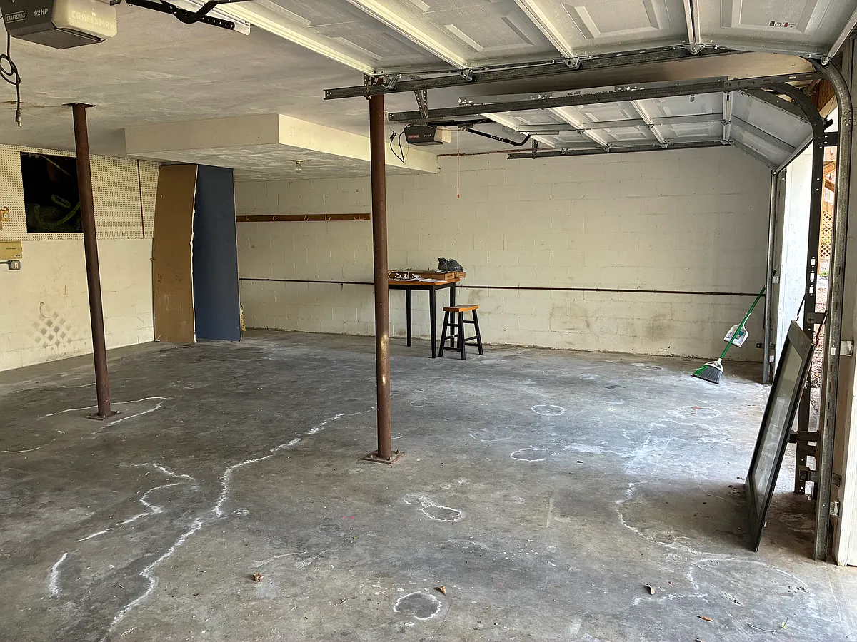 Building Photo - Paul Russell Cir