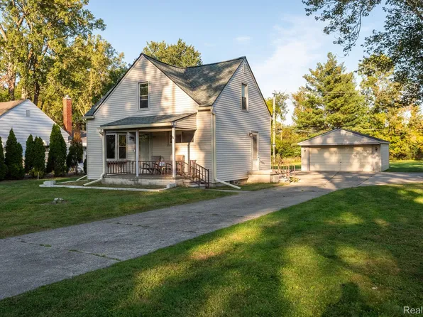 19568 Brentwood St, Livonia, MI 48152