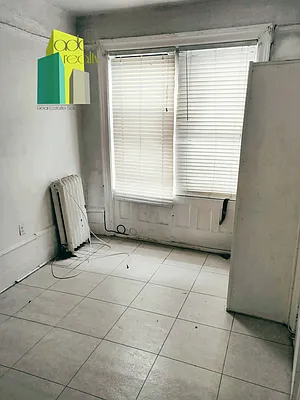 Sold by ADCNY Realty Corp | media 10