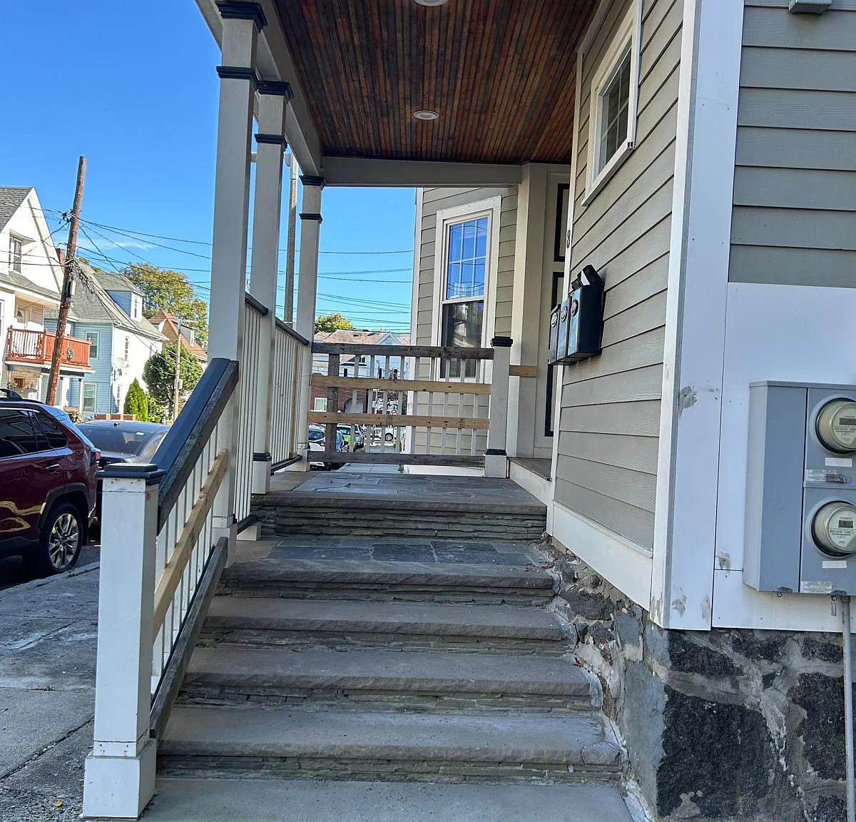 4 bed, 1788 sqft, $4,200 — Photo 2