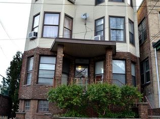 138 Leonard St #202, Jersey City, NJ 07307