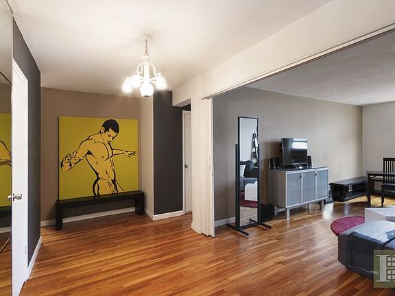 5th image of 3206 Fairfield Ave APT 6C