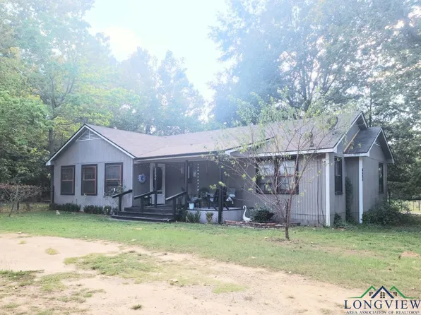 8884 County Road 137 N, Overton, TX 75684