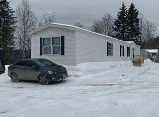 46 Cannan St, Fort Kent, ME 04743