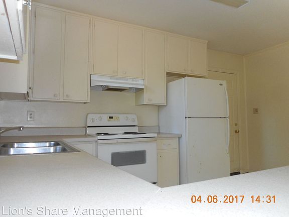 4th image of 1409 Coleman St