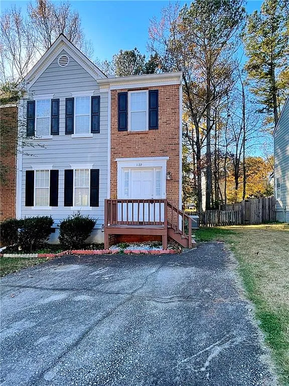 3 bed, 2.5 bath, 1518 sqft, $1,750 — Photo 1