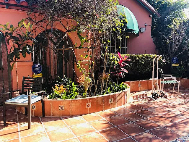 10808 Ashton Ave — Photo 9