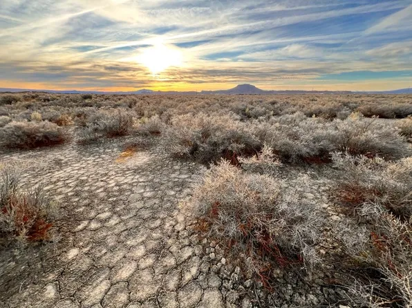 S Oil Dry Rd #Tl-2600, Christmas Valley, OR 97641