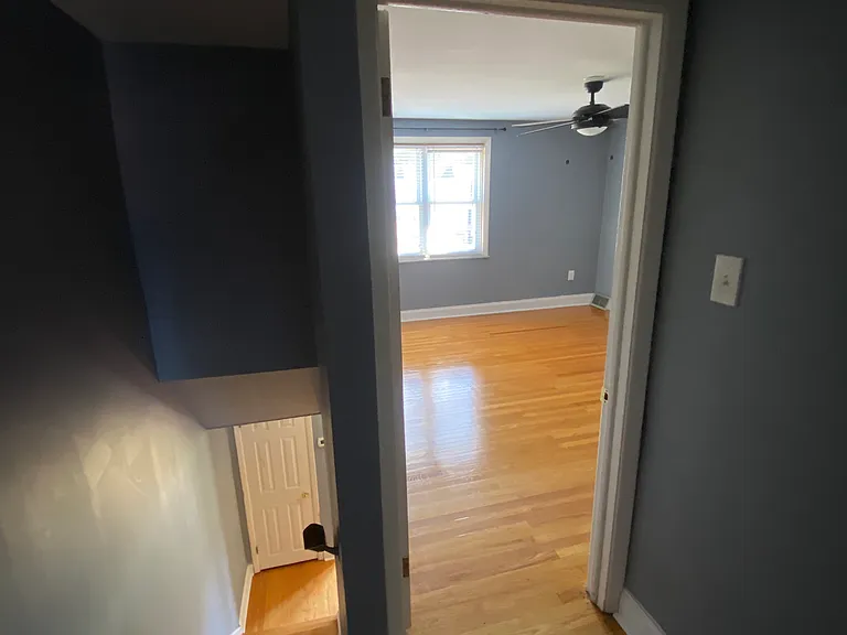 1155 Taylor Dr — Photo 17