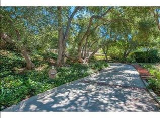 3914 Kingswood Rd, Sherman Oaks, CA 91403