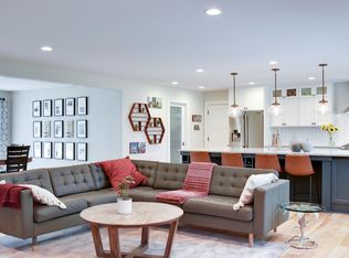 4685 Cherokee Dr, Brookfield, WI 53045