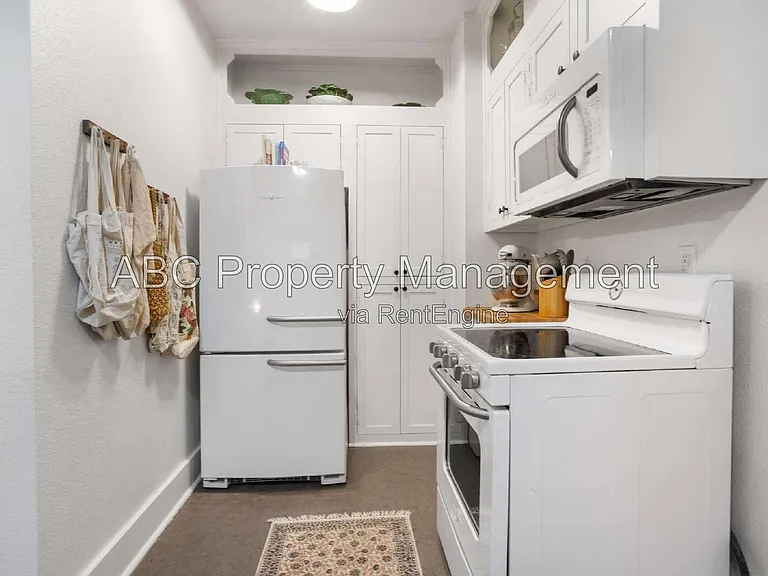 401 W Price Ave — Photo 9