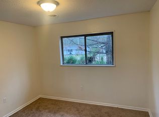 5344 Queen Mary Ln, Jackson, MS 39209