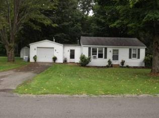 5575 Lin Ave, Bemus Point, NY 14712