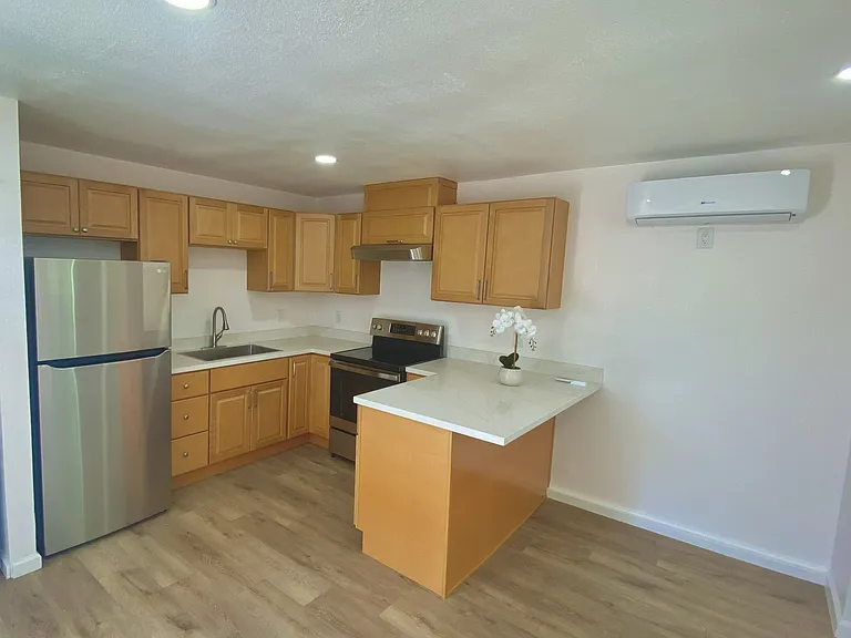 3339 Wren Ave — Photo 3