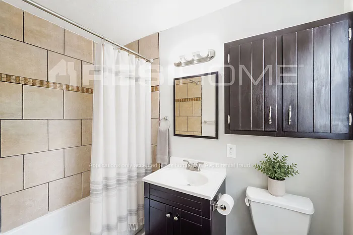 5253 Goldmar Dr — Photo 14