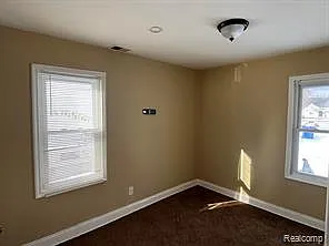 11123 Hudson Ave — Photo 10