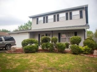 5723 Woodgate Dr, Matteson, IL 60443