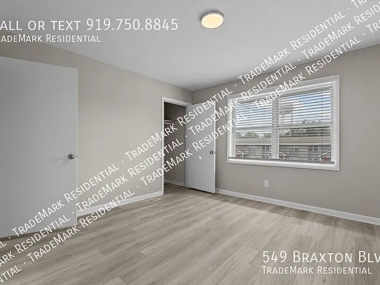 549 Braxton Blvd — Photo 12