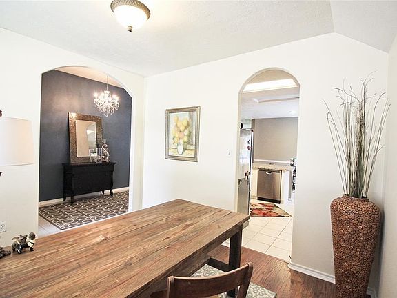 5th image of 21914 Bronze Leaf Dr