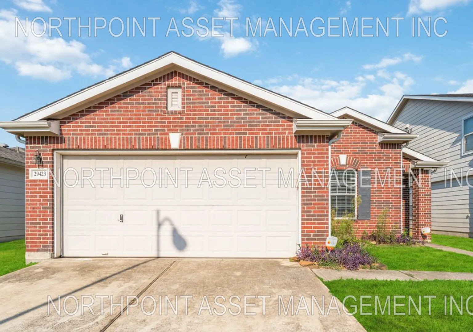 Stylish 3-Bedroom, 2-Bath in a Vibrant Spring Community — Photo 1