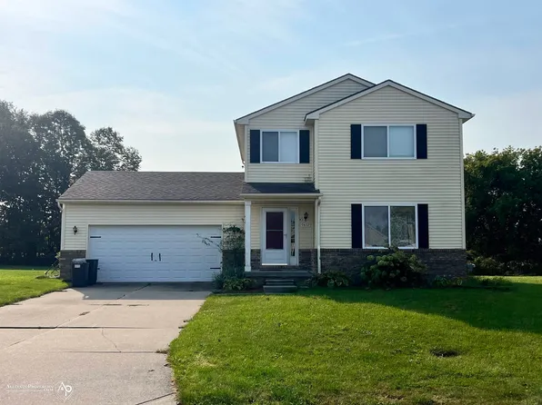 9472 Sandy Hollow Ln, Davison, MI 48423