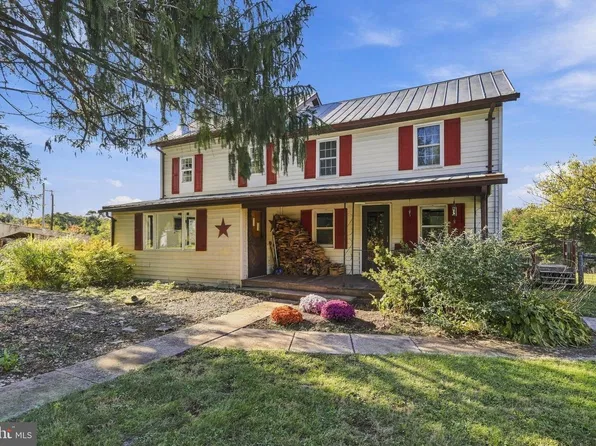 14104 Roberts Rd, Hancock, MD 21750